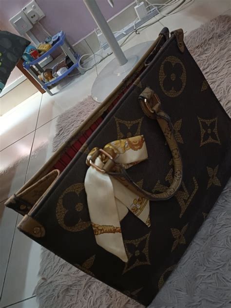 Lv handbag gred premium, Luxury, Bags & Wallets on Carousell